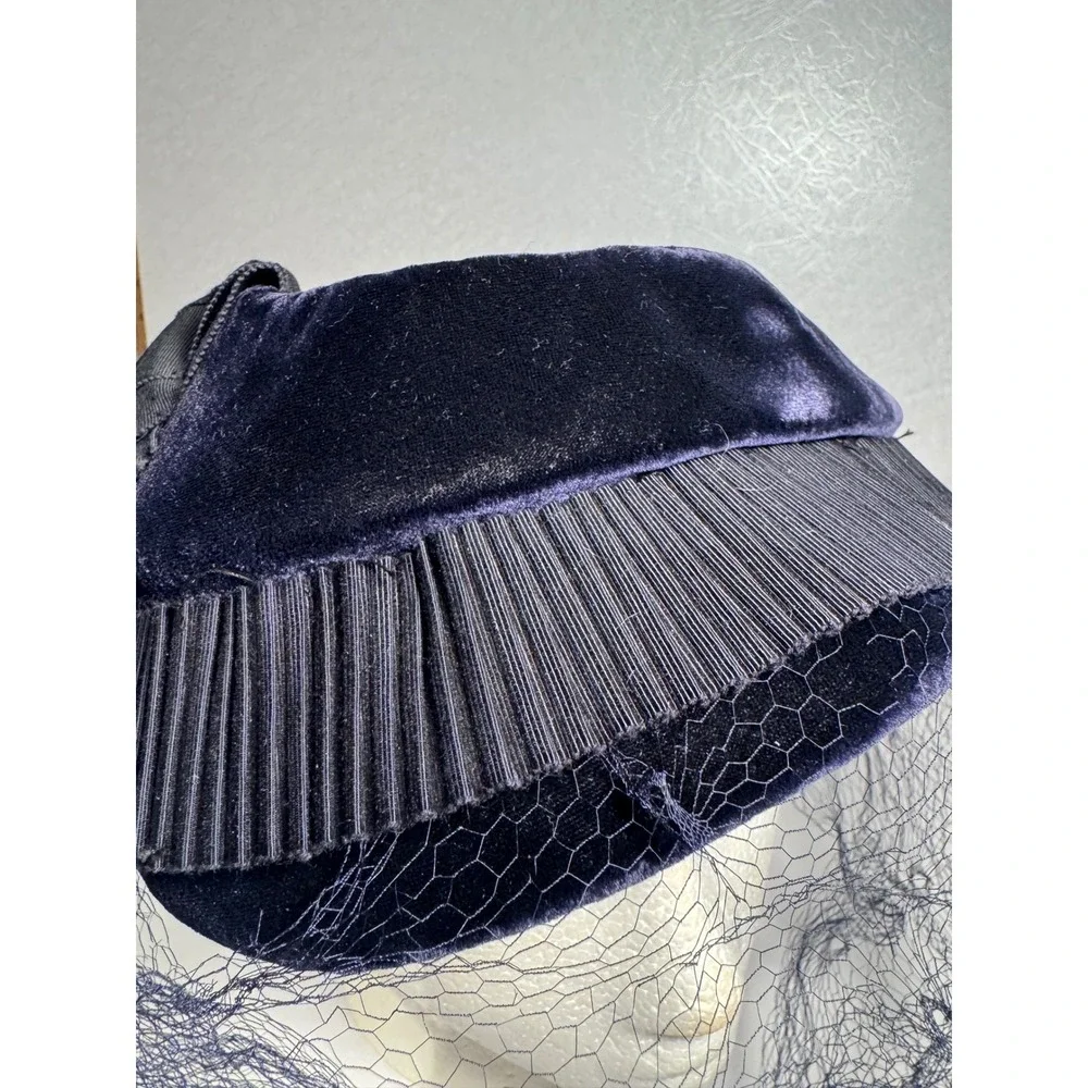 Vintage Camille Vinci Paris Navy Velvet Pillbox Hat Birdcage Veil France Bow